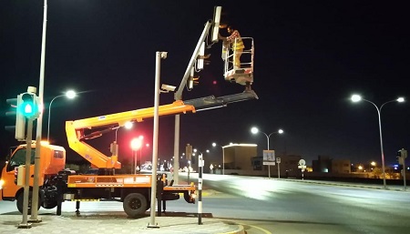 مشاريع صيانة الإنارة في الطرق