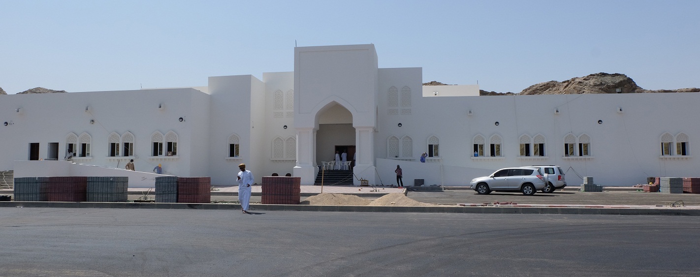 بلدية مسقط تفتتح مسلخين جديدين بولايتي السيب والعامرات