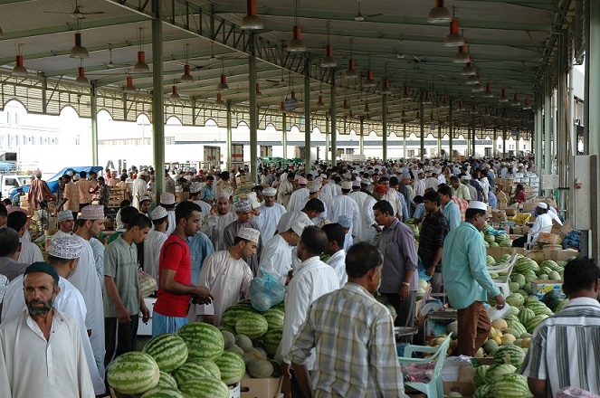 سوق الموالح يوفر أكثر من 28 ألف طن من الفواكه والخضروات استعدادا لشهر رمضان